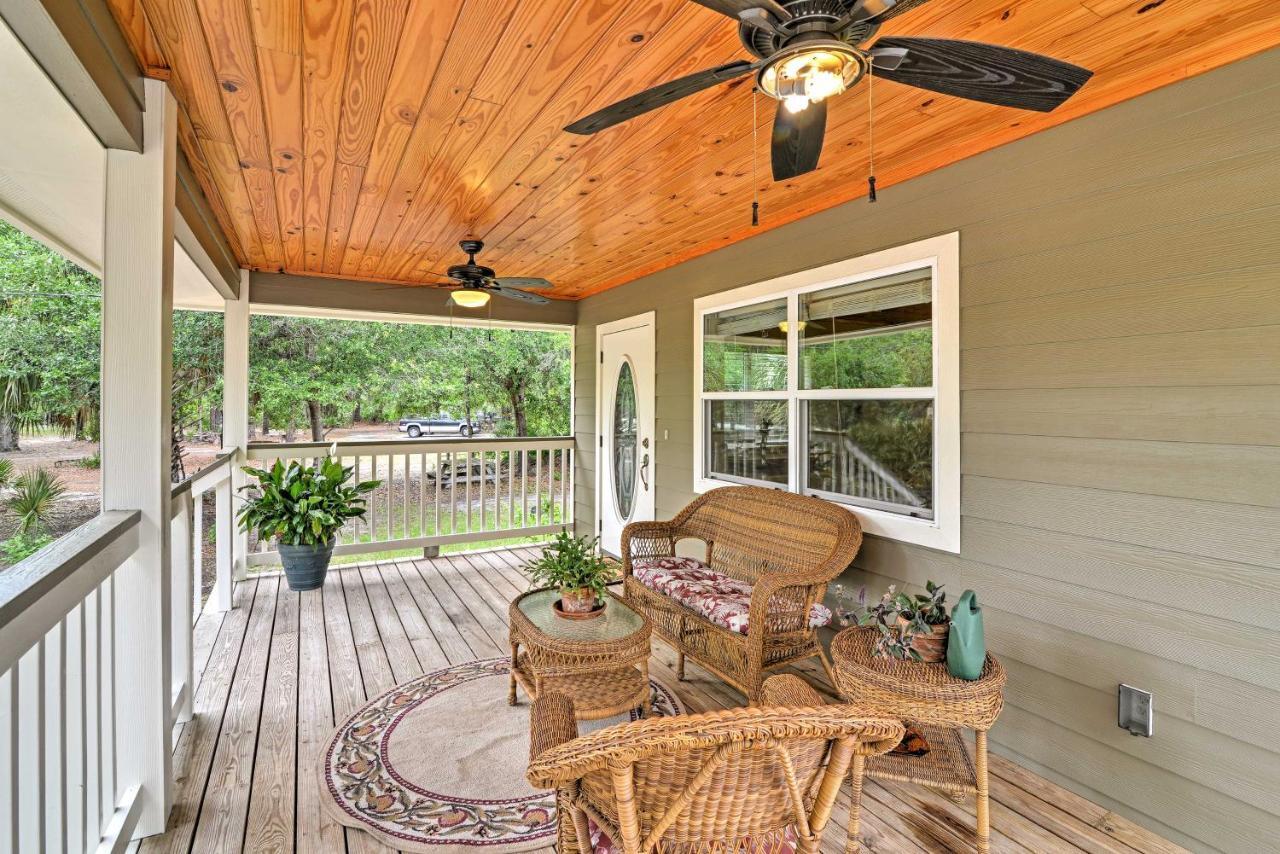 Crystal River Cottage On 1 Acre With Deck And Porch! Yankeetown エクステリア 写真